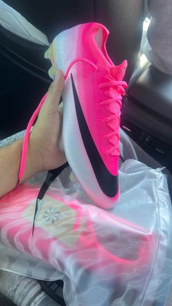 Nike Cleats( price negotiable