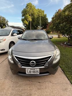 2017 Nissan Versa