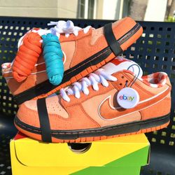 Dunk Low SB Lobster Concepts Travis Sz 10.5