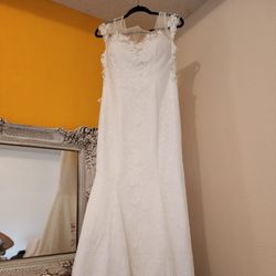 Beautiful Wedding Dress  Ivory Size 12-14
