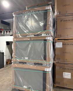 Brand New 2.5 Ton Air Conditioner For Mobile Home