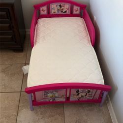 Minnie Mouse Bed 