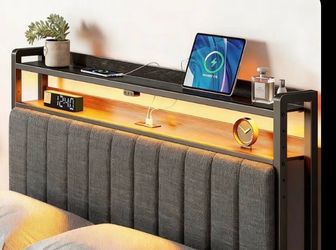 Queen Headboard with USB and C port - New