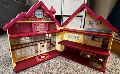 Bluey Playhouse