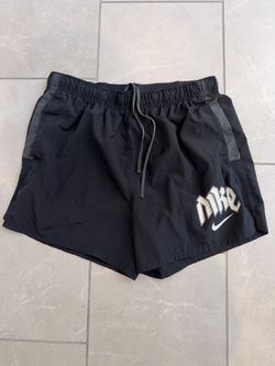 Men’s Nike Running Shorts Large 