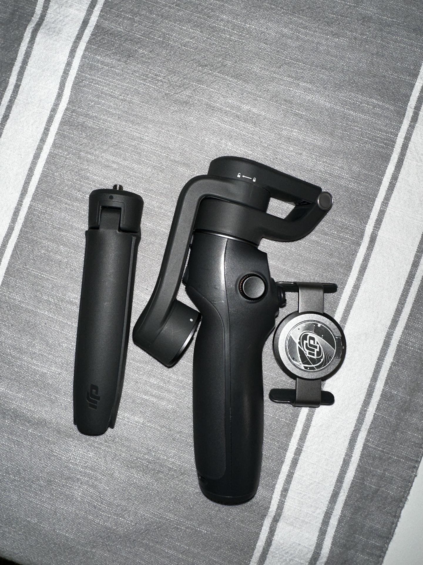 DJI Osmo Mobile 6
