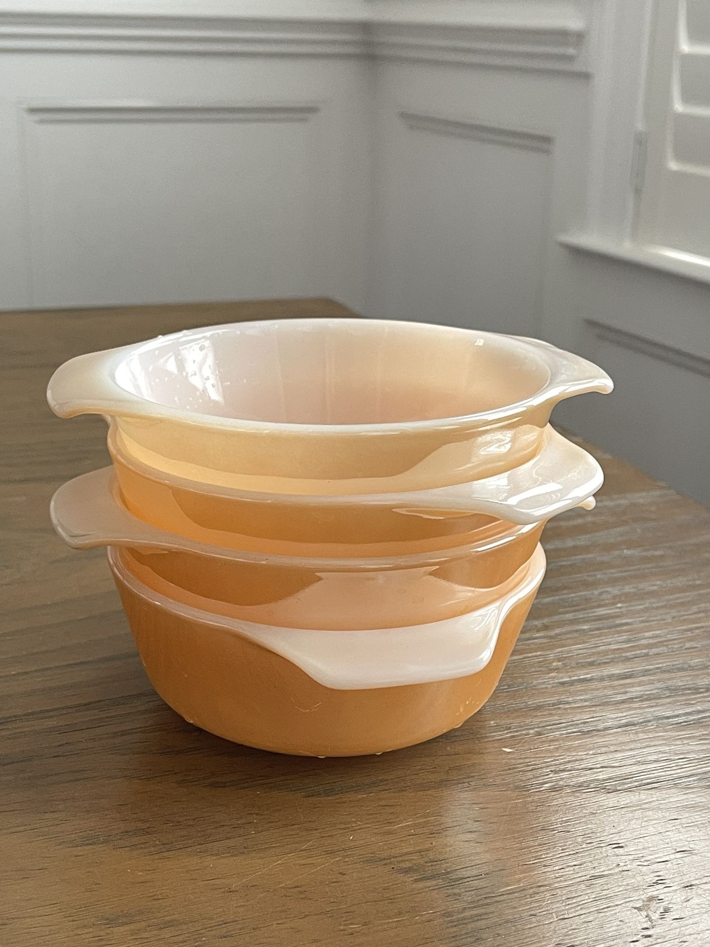 Set of 4 Vintage Fire-King Peach Lustre Casserole Bowls 472 Anchor Hocking 8oz