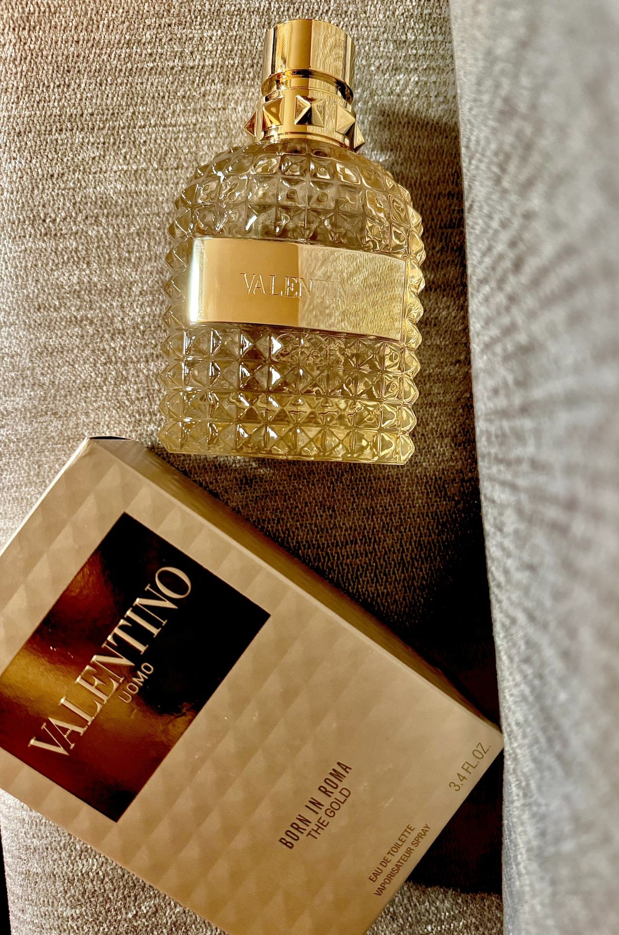 Valentino BORN IN ROMA THE GOLD EAU DE TOILETTE
