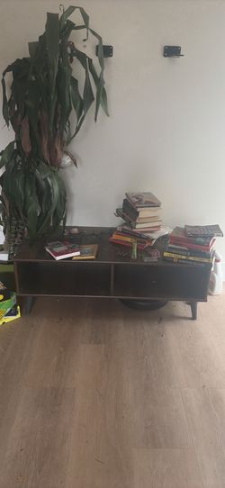 House items need out ASAP