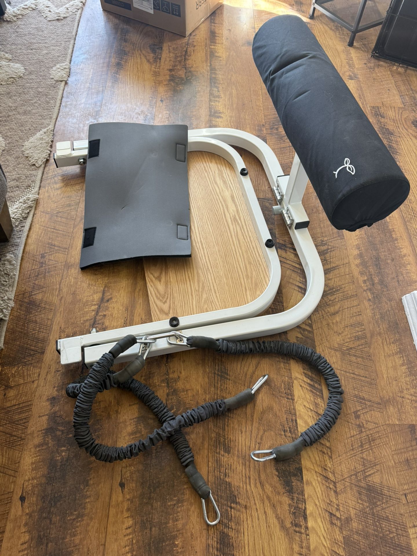 Booty Sprout Hip Thrust Machine