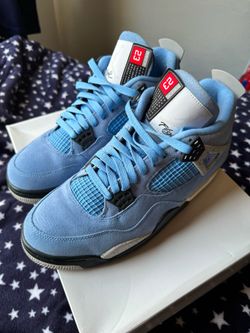 9.5 Jordan retro 4s University blue and Wet cement