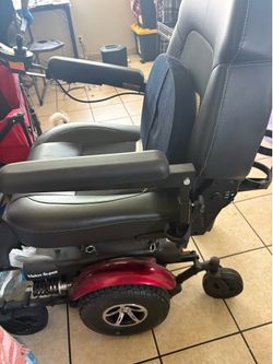 Power Wheelchair + Ramp