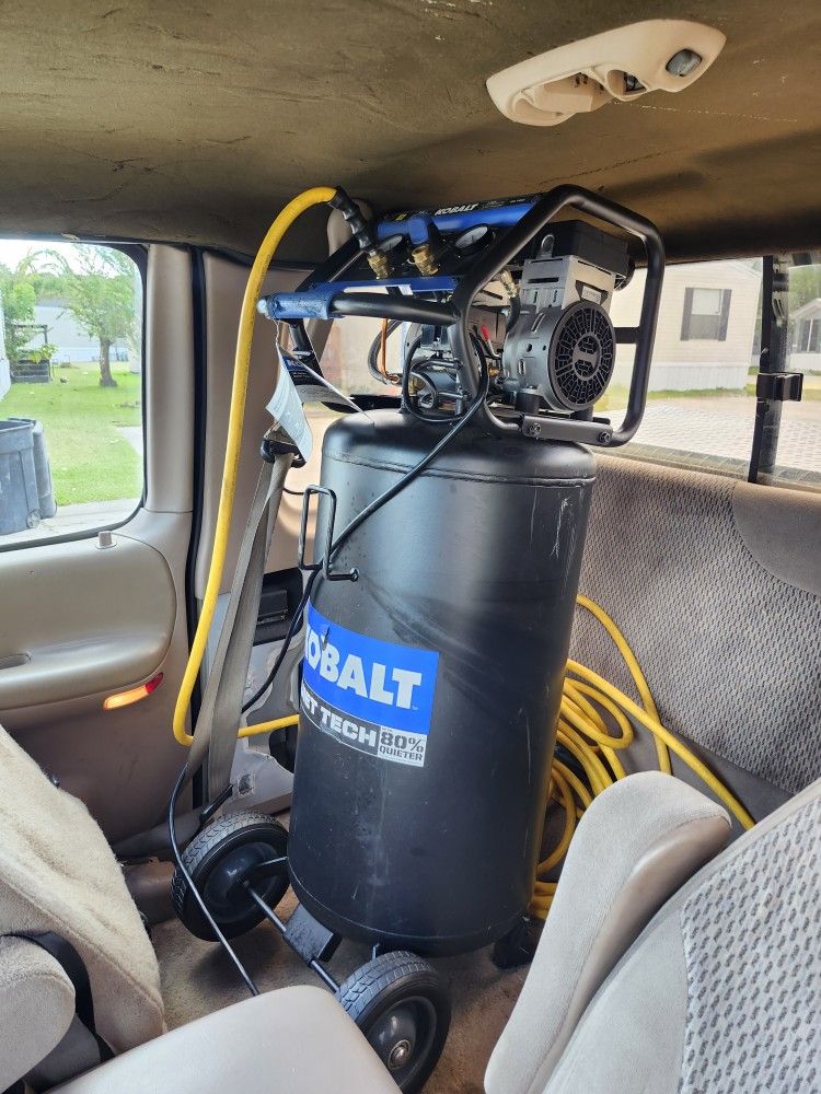 kobalt Quiet tech 26 gallon air compressor
