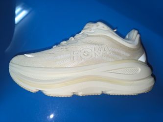 Hoka - Women's 6 NIB