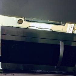 LG Microwave 