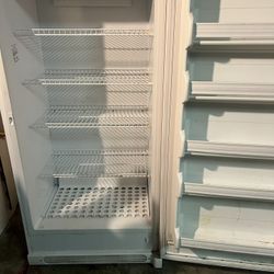 Frigidaire upright freezer