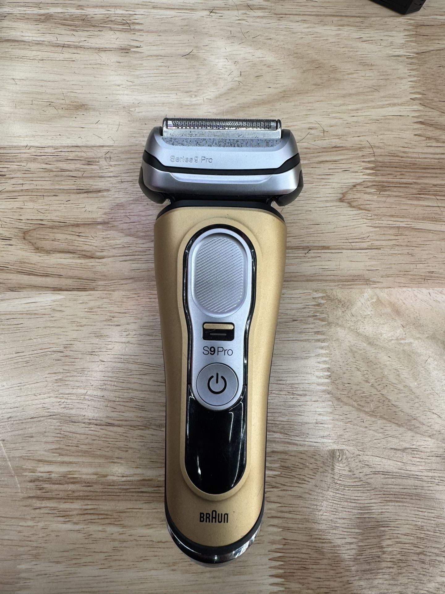 Braun Series 9
