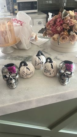 Halloween figurines