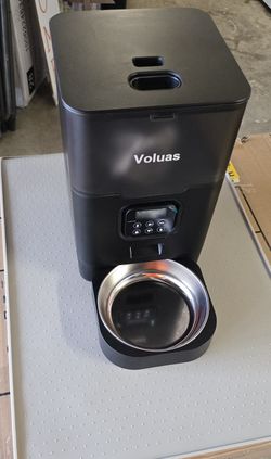 Automatic Food Dispenser
