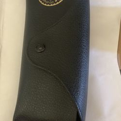 Ray-Ban Soft-Shell Sunglasses Case ONLY Luxottica Black Pebbled Textured Aviator Excellent Used Condition  And Sold AS-IS