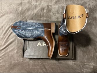 NEW Women’s Ariat PrimeTime Western Boots Size 7.5 B Gingersnap Blue 10025032