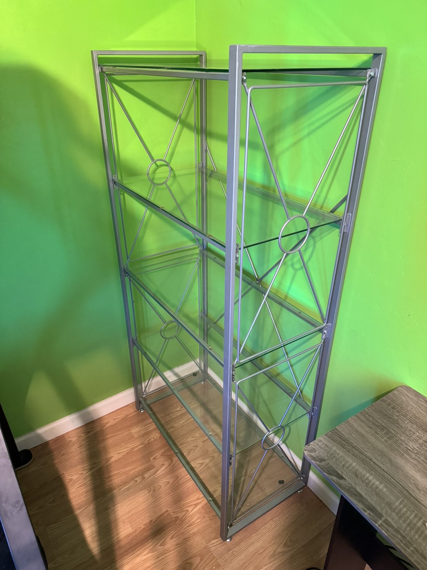 Bookshelf 