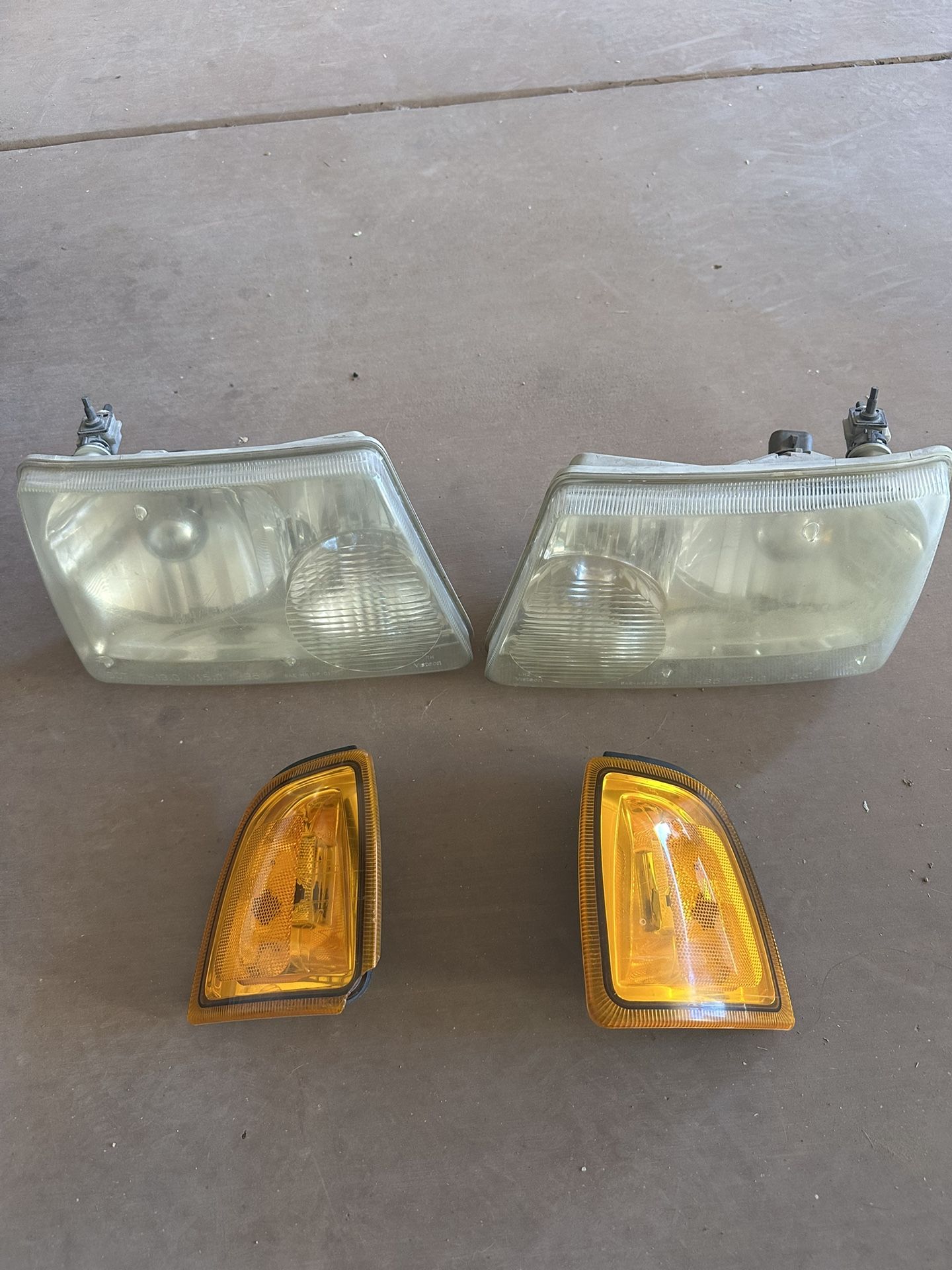 2001-2011 Ford Ranger Headlights