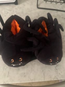 New Spider Halloween Slippers Kids Size 2-3