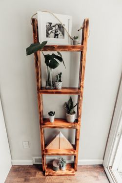 Farmhouse shelf
