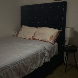 Queen Size Bed With Mattress And Dresser
