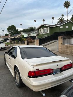 Ford thunderbid 1995