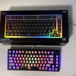 GMMK Pro 75% - Full Build