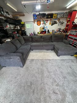 Large Gray U-Shaped Sectional Sofa