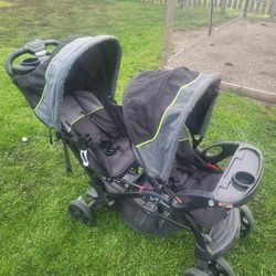 Baby/toddler 2 Seat Stroller