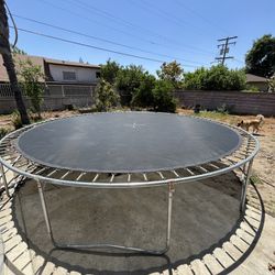 16 foot trampoline 