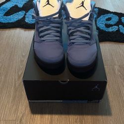 UNC Jordan Retro 5’s