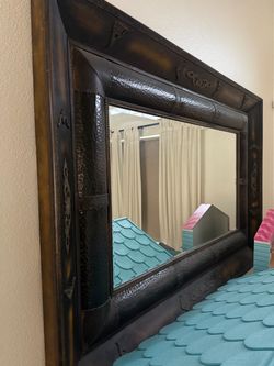 Decorative mirror