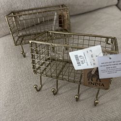 New Metal Storage & Hanging Basket 