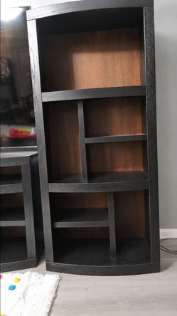 Tv Console & Shelves
