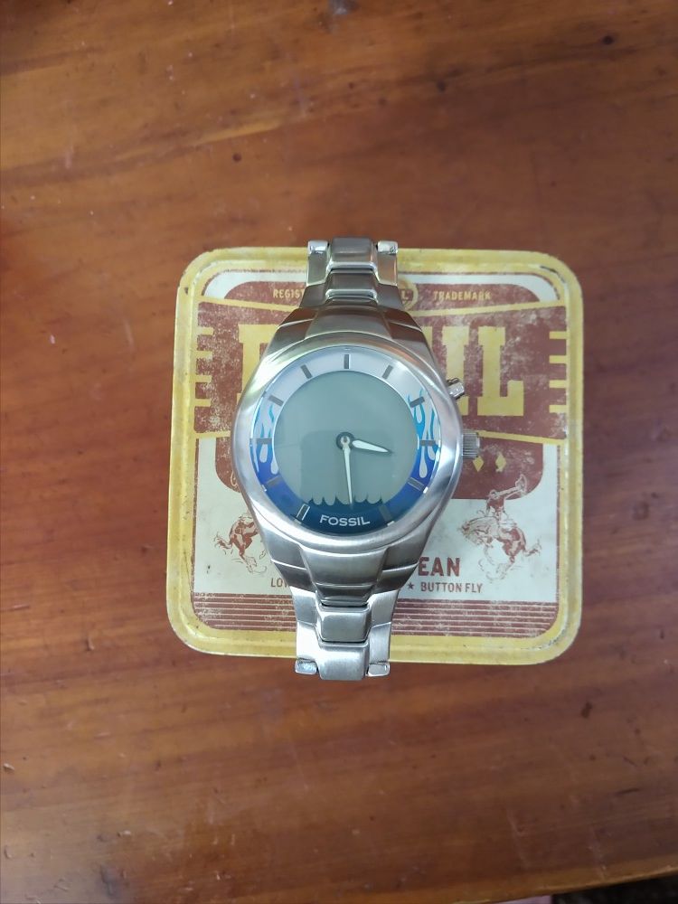 Fossil big tic watch price top