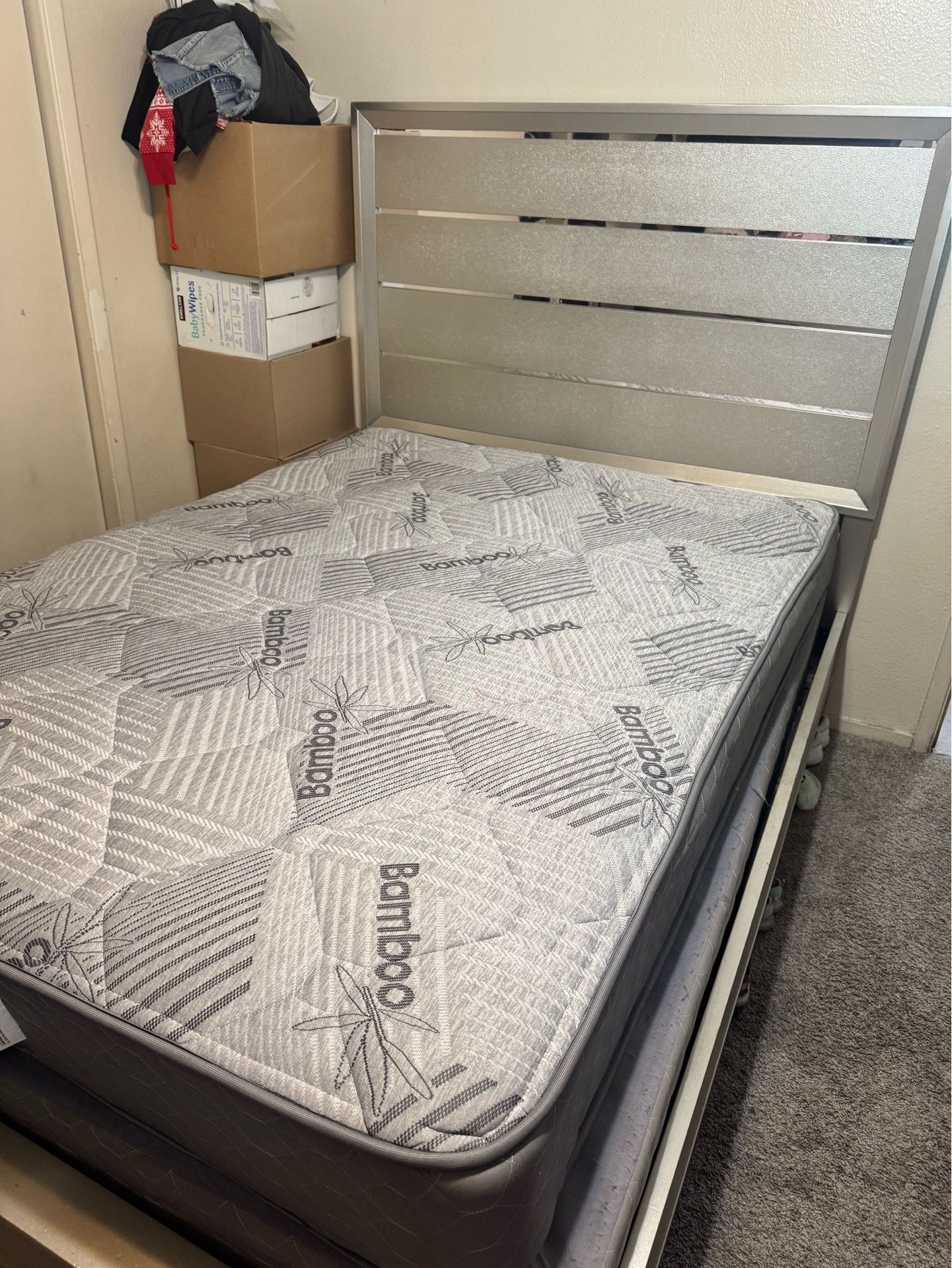 Full size Bed set