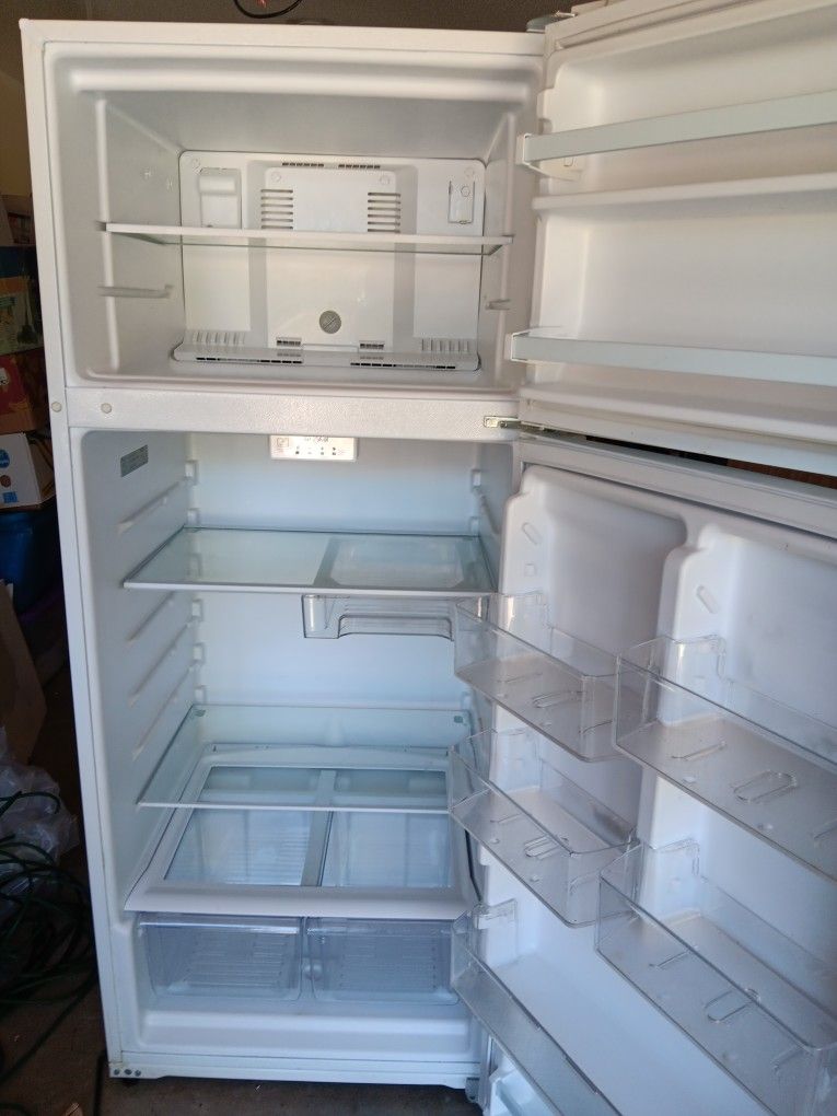 Excellent Working Refrigerator 