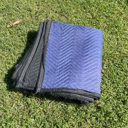 Moving Blankets 68”x78”, Set of 3
