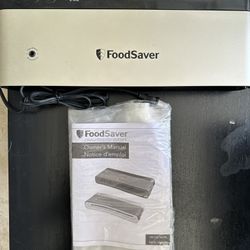 Food Saver- Vacuum Sealing Device