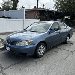 2004 Toyota Camry