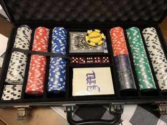 Brand New Juicy Couture Poker Set
