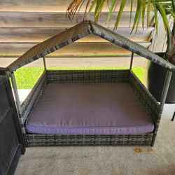 Wicker Outdoor/indoor Dog Bed
