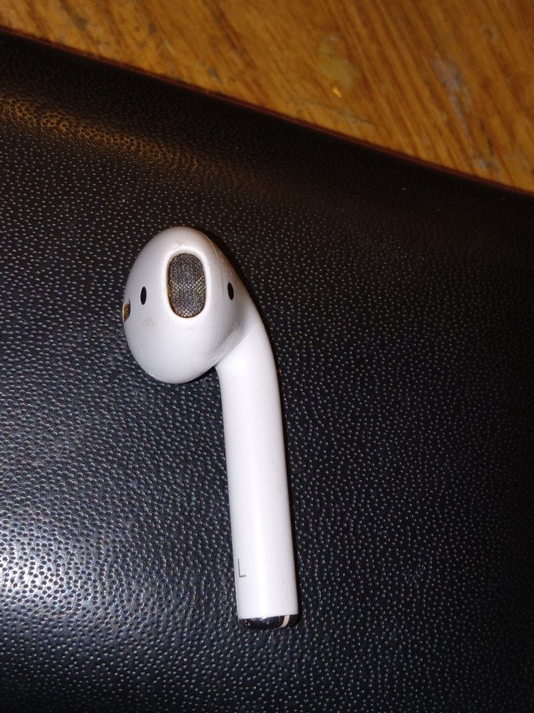 Airpod Left Side Only Gen #1 Model A1722