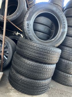 4 GOODYEAR 255/65/17 Installation Includes