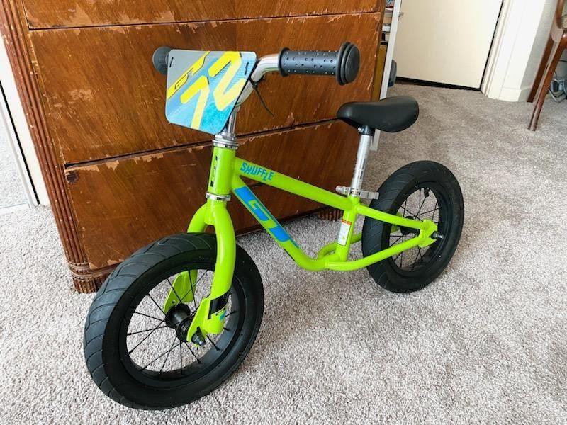 GT SHUFFLE 12 BALANCE BIKE for Sale in Peoria AZ OfferUp